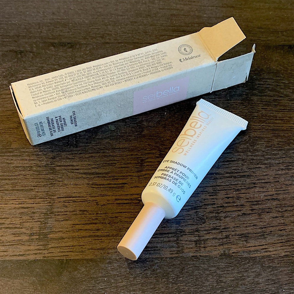Sei Bella eye shadow primer